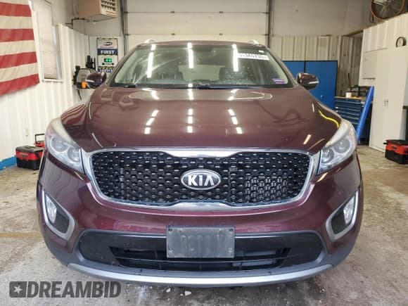 ✅ 2018 Kia Sorento EX • VIN: 5XYPHDA15JG354792 • Лот: 91345735. Опубликован ранее на Copart с пробегом 140 277 миль. Бесплатный доступ к архиву аукционных продаж из США и подробный отчёт об истории автомобиля на DreamBid. Изображение 5.