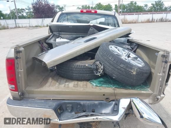 ✅ 2004 Dodge 2500 SLT • VIN: 3D7KA28C74G116562 • Лот: 42816059. Опубликован ранее на IAAI с пробегом 209 089 миль. Бесплатный доступ к архиву аукционных продаж из США и подробный отчёт об истории автомобиля на DreamBid. Изображение 13.