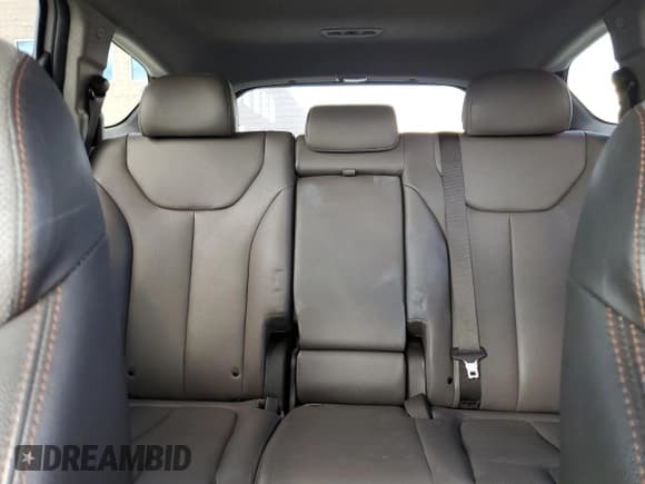 ✅ 2020 Hyundai Santa Fe SEL • VIN: 5NMS3CAA2LH208216 • Lot: 68666824. Wystawiony na Copart z przebiegiem 57 220 mil. Bezpłatny archiwum sprzedaży aukcyjnych z USA i szczegółowy raport historii pojazdu na DreamBid. Zdjęcie 10.