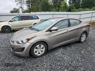 ✅ 2016 Hyundai Elantra SE • VIN: 5NPDH4AE3GH758228 • Lot: 90022515. Listed on Copart with 207,344 mi. Free auction sales archive from the USA and detailed vehicle history report at DreamBid. Image 1.