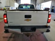 ✅ 2015 Chevrolet Silverado 2500HD Work Truck • VIN: 1GC0CUEGXFZ115245 • Lot: 64478175. Wystawiony na Copart z przebiegiem 253 326 mil. Bezpłatny archiwum sprzedaży aukcyjnych z USA i szczegółowy raport historii pojazdu na DreamBid. Zdjęcie 6.