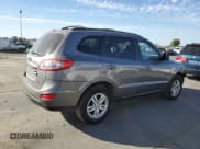 ✅ 2010 Hyundai Santa Fe GLS • VIN: 5NMSGDAB7AH365837 • Лот: 77695494. Опубликован ранее на Copart с пробегом 204 481 миль. Бесплатный доступ к архиву аукционных продаж из США и подробный отчёт об истории автомобиля на DreamBid. Изображение 3.