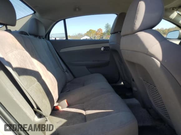 ✅ 2011 Chevrolet Malibu 1FL • VIN: 1G1ZA5EU1BF364899 • Lot: 77376754. Listed on Copart with 83,200 mi. Free auction sales archive from the USA and detailed vehicle history report at DreamBid. Image 10.