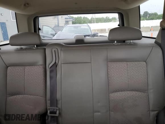 ✅ 2007 Saturn VUE V6 • VIN: 5GZCZ53477S868458 • Lot: 65187905. Wystawiony na Copart z przebiegiem 207 567 mil. Bezpłatny archiwum sprzedaży aukcyjnych z USA i szczegółowy raport historii pojazdu na DreamBid. Zdjęcie 10.