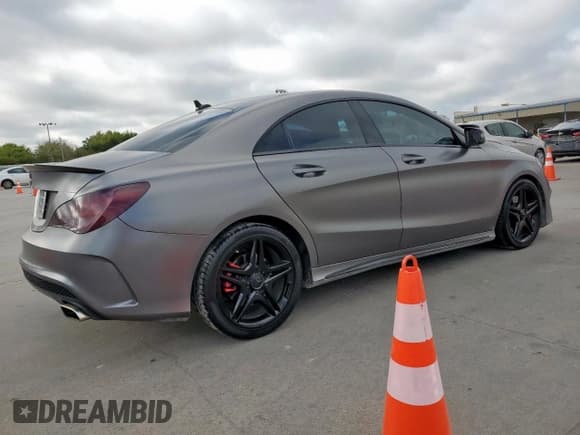 ✅ 2014 Mercedes-Benz CLA 250 • VIN: WDDSJ4EB9EN141222 • Лот: 81700905. Опубликован ранее на Copart с пробегом 79 660 миль. Бесплатный доступ к архиву аукционных продаж из США и подробный отчёт об истории автомобиля на DreamBid. Изображение 3.