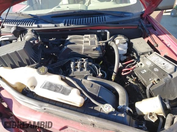 ✅ 2006 Ford Explorer XLS • VIN: 1FMEU72E56UA25727 • Lot: 40819312. Wystawiony na IAAI z przebiegiem 199 740 mil. Bezpłatny archiwum sprzedaży aukcyjnych z USA i szczegółowy raport historii pojazdu na DreamBid. Zdjęcie 10.