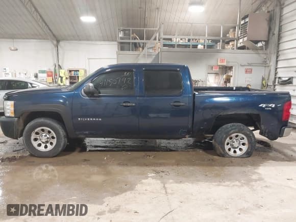 ✅ 2010 Chevrolet Silverado 1500 Work Truck • VIN: 3GCRKPEA2AG201374 • Lot: 41150792. Listed on IAAI with Not provided. Free auction sales archive from the USA and detailed vehicle history report at DreamBid. Image 14.