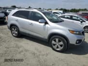✅ 2013 Kia Sorento EX • VIN: 5XYKUDA23DG411929 • Lot: 54327335. Listed on Copart with 141,926 mi. Free auction sales archive from the USA and detailed vehicle history report at DreamBid. Image 4.