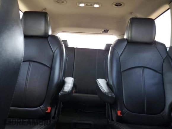 ✅ 2014 Chevrolet Traverse LT • VIN: 1GNKRHKDXEJ298210 • Lot: 84023445. Listed on Copart with 167,833 mi. Free auction sales archive from the USA and detailed vehicle history report at DreamBid. Image 10.