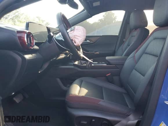 2025 Chevrolet Equinox AWD RS с VIN 3GNAXTEG8SL174077, выставлен на аукционе Copart как лот 58030455 с пробегом 7 368 миль миль и Списание • Salvage title. История ставок и продаж доступна на DreamBid. Изображение 7.