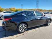 ✅ 2021 Nissan Altima SV • VIN: 1N4BL4DV1MN418577 • Lot: 86409285. Wystawiony na Copart z przebiegiem 69 443 mil. Bezpłatny archiwum sprzedaży aukcyjnych z USA i szczegółowy raport historii pojazdu na DreamBid. Zdjęcie 3.