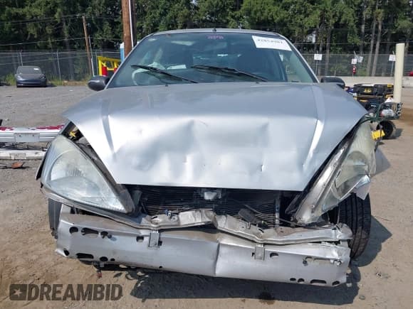 ✅ 2002 Ford Focus ZX3 • VIN: 3FAFP31312R175897 • Лот: 42854981. Опубликован ранее на IAAI с пробегом 63 601 миль. Бесплатный доступ к архиву аукционных продаж из США и подробный отчёт об истории автомобиля на DreamBid. Изображение 13.