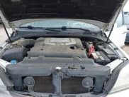 ✅ 2005 Kia Sorento LX • VIN: KNDJD733655418550 • Lot: 42138279. Wystawiony na IAAI z przebiegiem 140 645 mil. Bezpłatny archiwum sprzedaży aukcyjnych z USA i szczegółowy raport historii pojazdu na DreamBid. Zdjęcie 10.