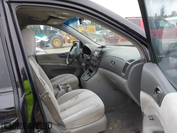 ✅ 2006 Kia Sedona LX • VIN: KNDMB233X66085562 • Lot: 42697006. Listed on IAAI with 239,888 mi. Free auction sales archive from the USA and detailed vehicle history report at DreamBid. Image 5.