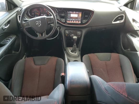 ✅ 2016 Dodge Dart SXT • VIN: 1C3CDFBBXGD775397 • Lot: 85088105. Wystawiony na Copart z przebiegiem 86 790 mil. Bezpłatny archiwum sprzedaży aukcyjnych z USA i szczegółowy raport historii pojazdu na DreamBid. Zdjęcie 8.