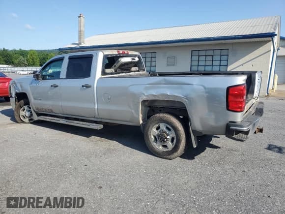 ✅ 2015 Chevrolet Silverado 2500HD Work Truck • VIN: 1GC1KUE85FF501136 • Lot: 61762365. Listed on Copart with 188,897 mi. Free auction sales archive from the USA and detailed vehicle history report at DreamBid. Image 2.