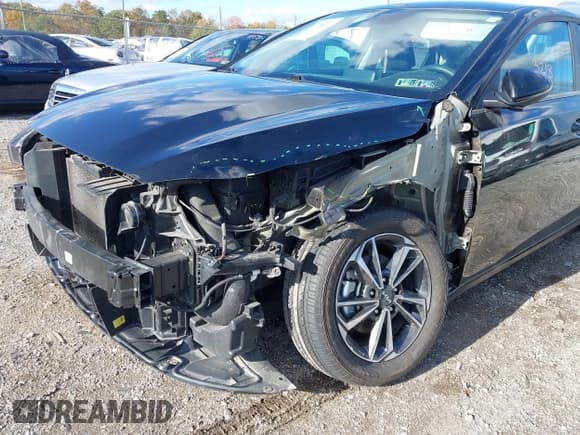 ✅ 2024 Kia Forte LXS • VIN: 3KPF24AD9RE826251 • Lot: 43483218. Wystawiony na IAAI z przebiegiem 47 031 mil. Bezpłatny archiwum sprzedaży aukcyjnych z USA i szczegółowy raport historii pojazdu na DreamBid. Zdjęcie 6.