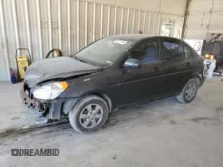 2011 Hyundai Accent GLS z VIN KMHCN4AC3BU592399, wystawiony jako Copart lot #52517754 z przebiegiem 106 690 mil mil oraz Szkoda całkowita • Salvage title. Historia ofert i sprzedaży dostępna na DreamBid. Obrazek 1.