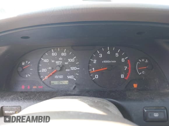 ✅ 2001 Nissan Altima GLE • VIN: 1N4DL01A21C124146 • Lot: 43014267. Listed on IAAI with 104,264 mi. Free auction sales archive from the USA and detailed vehicle history report at DreamBid. Image 7.
