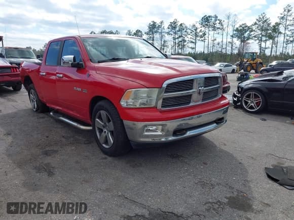 ✅ 2010 Dodge 1500 SLT • VIN: 1D7RB1GT7AS214678 • Lot: 41635619. Wystawiony na IAAI z przebiegiem 139 676 mil. Bezpłatny archiwum sprzedaży aukcyjnych z USA i szczegółowy raport historii pojazdu na DreamBid. Zdjęcie 1.