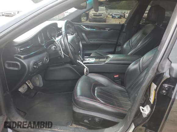 ✅ 2016 Maserati Quattroporte S • VIN: ZAM56RPA9G1185981 • Lot: 71987344. Wystawiony na Copart z przebiegiem 104 747 mil. Bezpłatny archiwum sprzedaży aukcyjnych z USA i szczegółowy raport historii pojazdu na DreamBid. Zdjęcie 7.