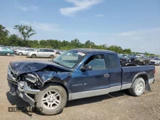 2001 Dodge Dakota с VIN 1B7GL22X11S228638, выставлен на аукционе Copart как лот 66483914 с пробегом 161 953 миль миль и Списание • Salvage title. История ставок и продаж доступна на DreamBid. Изображение 1.