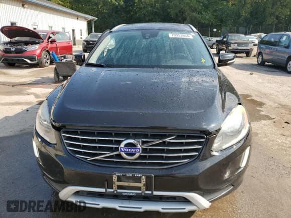 ✅ 2017 Volvo XC60 Dynamic • VIN: YV440MRR1H2109882 • Lot: 70953964. Listed on Copart with 131,101 mi. Free auction sales archive from the USA and detailed vehicle history report at DreamBid. Image 5.