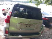 ✅ 2013 Lexus GX 460 • VIN: JTJBM7FX6D5060476 • Lot: 42629191. Wystawiony na IAAI z przebiegiem 331 385 mil. Bezpłatny archiwum sprzedaży aukcyjnych z USA i szczegółowy raport historii pojazdu na DreamBid. Zdjęcie 15.