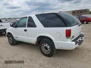 ✅ 1998 Chevrolet Blazer LS • VIN: 1GNCT18WXWK190283 • Lot: 55509465. Wystawiony na Copart z przebiegiem 154 808 mil. Bezpłatny archiwum sprzedaży aukcyjnych z USA i szczegółowy raport historii pojazdu na DreamBid. Zdjęcie 2.