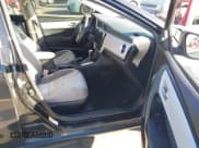 ✅ 2017 Toyota Corolla SE • VIN: 5YFBURHE6HP643004 • Lot: 43485805. Wystawiony na IAAI z przebiegiem 168 582 mil. Bezpłatny archiwum sprzedaży aukcyjnych z USA i szczegółowy raport historii pojazdu na DreamBid. Zdjęcie 5.