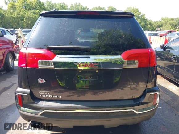 ✅ 2016 GMC Terrain SLE • VIN: 2GKALNEKXG6178149 • Lot: 42746743. Listed on IAAI with 156,922 mi. Free auction sales archive from the USA and detailed vehicle history report at DreamBid. Image 17.