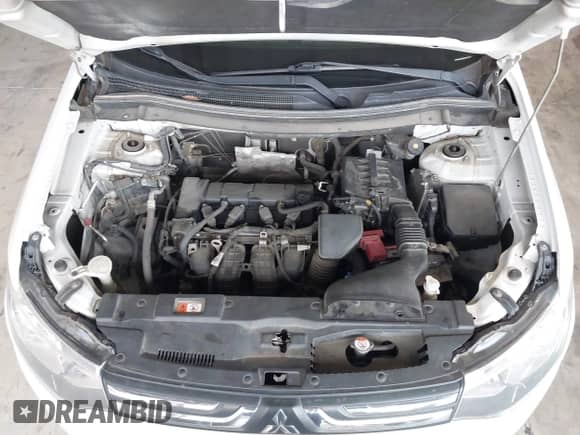 2014 Mitsubishi Outlander SE с VIN JA4AD3A37EZ004630, выставлен на аукционе IAAI как лот 43127917 с пробегом 182 243 миль миль и . История ставок и продаж доступна на DreamBid. Изображение 10.