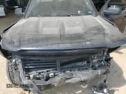 ✅ 2019 Chevrolet Silverado 1500 LT • VIN: 2GCVKPEC5K1177694 • Lot: 68101124. Wystawiony na Copart z przebiegiem 52 372 mil. Bezpłatny archiwum sprzedaży aukcyjnych z USA i szczegółowy raport historii pojazdu na DreamBid. Zdjęcie 11.