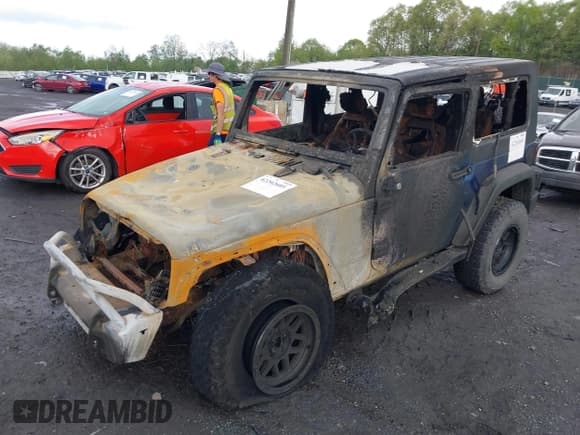 ✅ 2009 Jeep Wrangler X • VIN: 1J4FA24149L731736 • Лот: 42202605. Опубликован ранее на IAAI с пробегом Не указан. Бесплатный доступ к архиву аукционных продаж из США и подробный отчёт об истории автомобиля на DreamBid. Изображение 16.