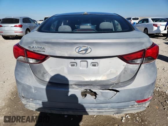 ✅ 2016 Hyundai Elantra SE • VIN: 5NPDH4AE3GH700989 • Lot: 89731375. Listed on Copart with 150,283 mi. Free auction sales archive from the USA and detailed vehicle history report at DreamBid. Image 6.