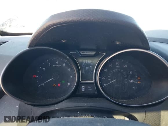 ✅ 2014 Hyundai Veloster Turbo • VIN: KMHTC6AE3EU195668 • Lot: 73337854. Wystawiony na Copart z przebiegiem 133 221 mil. Bezpłatny archiwum sprzedaży aukcyjnych z USA i szczegółowy raport historii pojazdu na DreamBid. Zdjęcie 9.