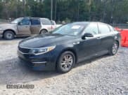 ✅ 2017 Kia Optima LX • VIN: 5XXGT4L35HG152790 • Lot: 43811896. Wystawiony na IAAI z przebiegiem 186 859 mil. Bezpłatny archiwum sprzedaży aukcyjnych z USA i szczegółowy raport historii pojazdu na DreamBid. Zdjęcie 2.