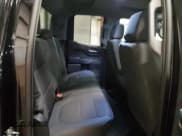 ✅ 2020 Chevrolet Silverado 1500 Custom • VIN: 1GCRYBEF7LZ238758 • Lot: 86346024. Wystawiony na Copart z przebiegiem 81 573 mil. Bezpłatny archiwum sprzedaży aukcyjnych z USA i szczegółowy raport historii pojazdu na DreamBid. Zdjęcie 11.