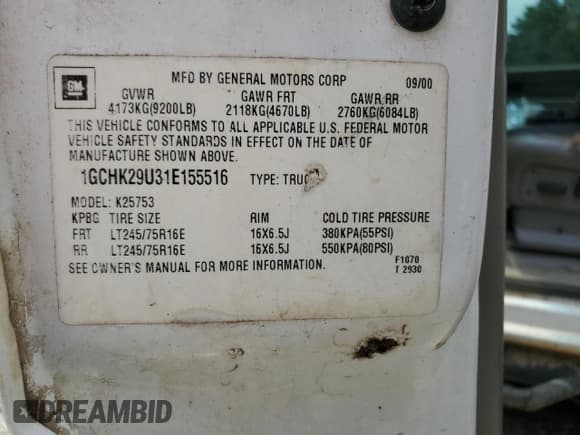 ✅ 2001 Chevrolet Silverado 2500HD LS • VIN: 1GCHK29U31E155516 • Lot: 69757755. Listed on Copart with 304,662 mi. Free auction sales archive from the USA and detailed vehicle history report at DreamBid. Image 12.