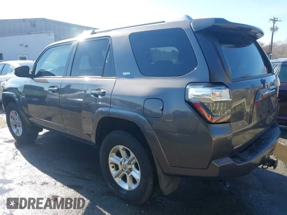 ✅ 2015 Toyota 4Runner SR5 • VIN: JTEZU5JR3F5101093 • Lot: 43747723. Wystawiony na IAAI z przebiegiem 184 467 mil. Bezpłatny archiwum sprzedaży aukcyjnych z USA i szczegółowy raport historii pojazdu na DreamBid. Zdjęcie 14.