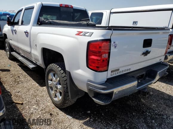 ✅ 2019 Chevrolet Silverado 2500HD LTZ • VIN: 1GC1KTEG2KF187036 • Lot: 52539995. Wystawiony na Copart z przebiegiem 106 609 mil. Bezpłatny archiwum sprzedaży aukcyjnych z USA i szczegółowy raport historii pojazdu na DreamBid. Zdjęcie 2.