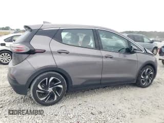 ✅ 2023 Chevrolet Bolt EV 2LT • VIN: 1G1FX6S09P4130215 • Lot: 71083564. Wystawiony na Copart z przebiegiem 29 940 mil. Bezpłatny archiwum sprzedaży aukcyjnych z USA i szczegółowy raport historii pojazdu na DreamBid. Zdjęcie 3.