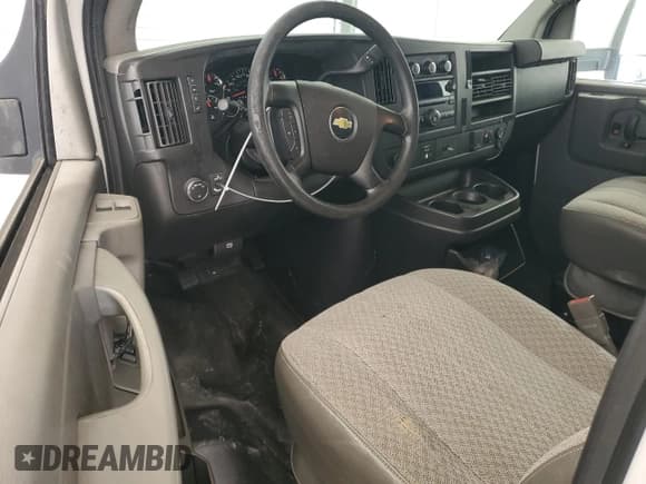 ✅ 2015 Chevrolet Express Commercial • VIN: 1GB0G2CF8F1128808 • Лот: 46713384. Опубликован ранее на Copart с пробегом 184 862 миль. Бесплатный доступ к архиву аукционных продаж из США и подробный отчёт об истории автомобиля на DreamBid. Изображение 8.