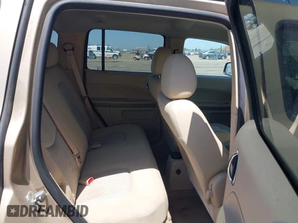 ✅ 2006 Chevrolet HHR LT • VIN: 3GNDA23P56S606289 • Lot: 42207144. Listed on IAAI with 130,056 mi. Free auction sales archive from the USA and detailed vehicle history report at DreamBid. Image 8.