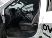 ✅ 2022 Chevrolet Silverado 1500 Custom • VIN: 3GCPYBEK5NG161010 • Lot: 48118315. Wystawiony na Copart z przebiegiem 37 968 mil. Bezpłatny archiwum sprzedaży aukcyjnych z USA i szczegółowy raport historii pojazdu na DreamBid. Zdjęcie 7.