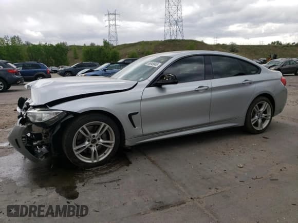 ✅ 2016 BMW 4 Series 435i xDrive • VIN: WBA4B3C53GG528456 • Lot: 56949045. Wystawiony na Copart z przebiegiem 125 957 mil. Bezpłatny archiwum sprzedaży aukcyjnych z USA i szczegółowy raport historii pojazdu na DreamBid. Zdjęcie 1.