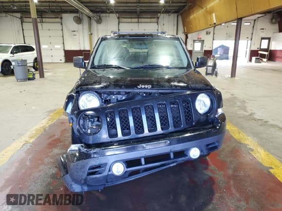✅ 2015 Jeep Patriot Altitude • VIN: 1C4NJRBBXFD291212 • Lot: 89610265. Listed on Copart with 99,311 mi. Free auction sales archive from the USA and detailed vehicle history report at DreamBid. Image 5.