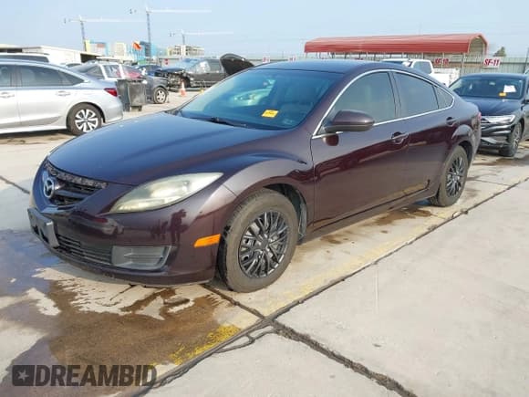 ✅ 2011 Mazda 6 i Sport • VIN: 1YVHZ8BH9B5M08068 • Lot: 43776284. Listed on IAAI with 229,524 mi. Free auction sales archive from the USA and detailed vehicle history report at DreamBid. Image 18.