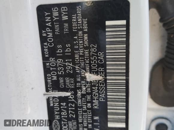 ✅ 2015 Hyundai Genesis 3.8L • VIN: KMHGN4JE1FU055782 • Lot: 88914475. Wystawiony na Copart z przebiegiem 155 891 mil. Bezpłatny archiwum sprzedaży aukcyjnych z USA i szczegółowy raport historii pojazdu na DreamBid. Zdjęcie 12.