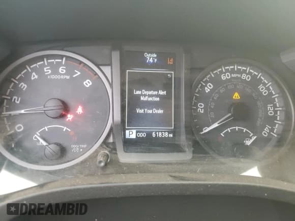 ✅ 2018 Toyota Tacoma TRD Off Road • VIN: 3TMCZ5AN9JM152299 • Lot: 82386215. Listed on Copart with 61,838 mi. Free auction sales archive from the USA and detailed vehicle history report at DreamBid. Image 9.